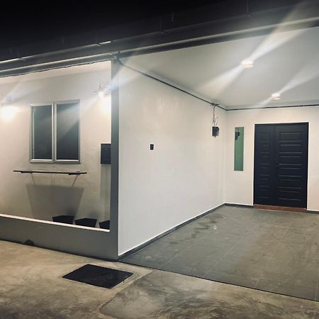 Padang Besar Syaripah Homestay Exterior photo